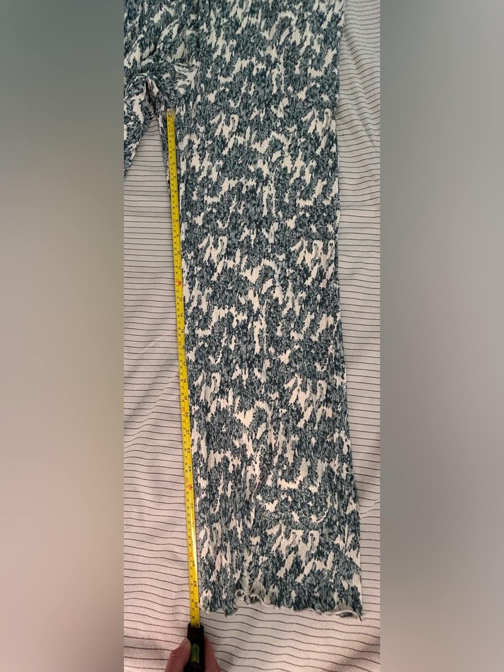 Gentle Fawn Luxury Coastal Chic Plissé Set | New, XL/L - Picture 13 of 15
